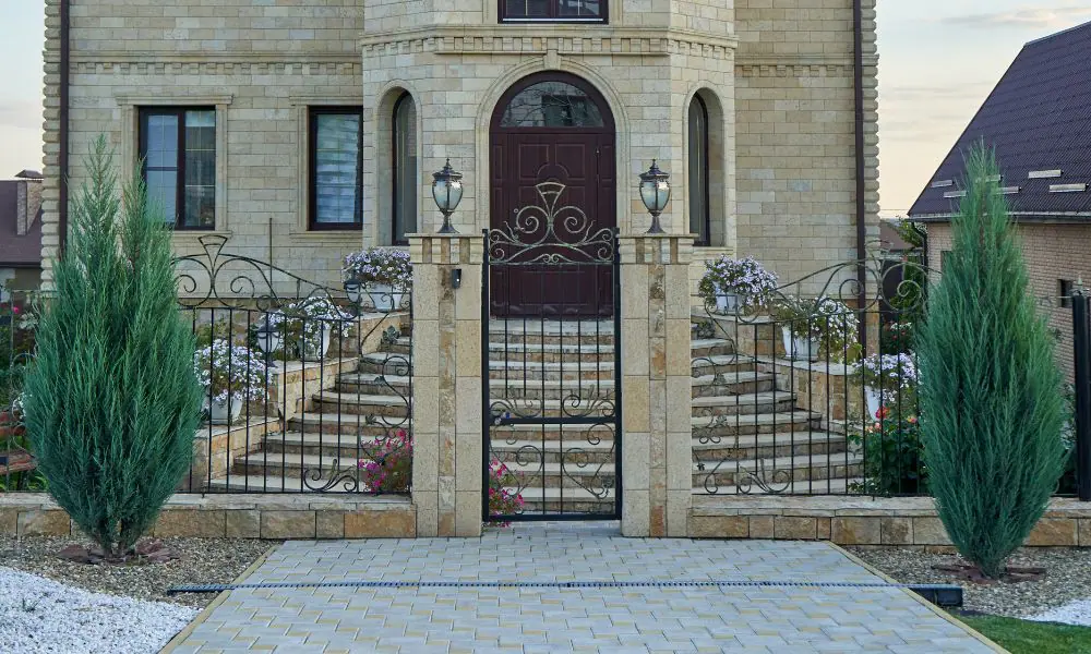 Aluminum vs. Steel Storm Doors: Everything You Should Know